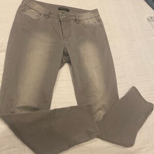 White House Black Market Gray Skimmer Denim Pants size 6 Like New
